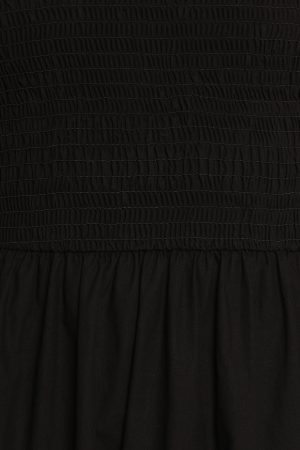 Mairead Maxi Dress – Black