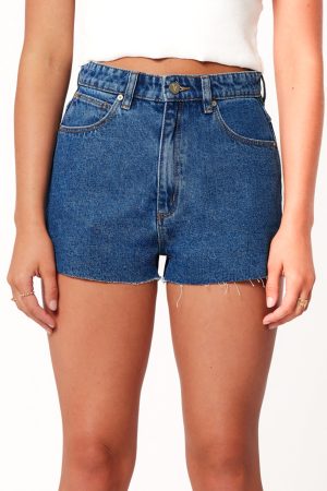Abrand High Relaxed Short – Bella