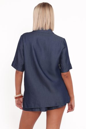 Aaliyah Chambray Tie Front Top – Dark Wash