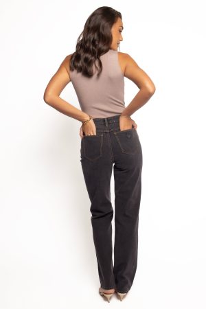 Abrand 94 High Straight Jeans – Cara Washed Black