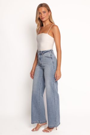 Abrand 94 High Wide Jeans – Liv