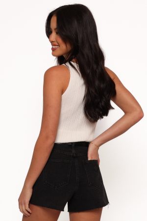 Abrand Venice Shorts – Heidi