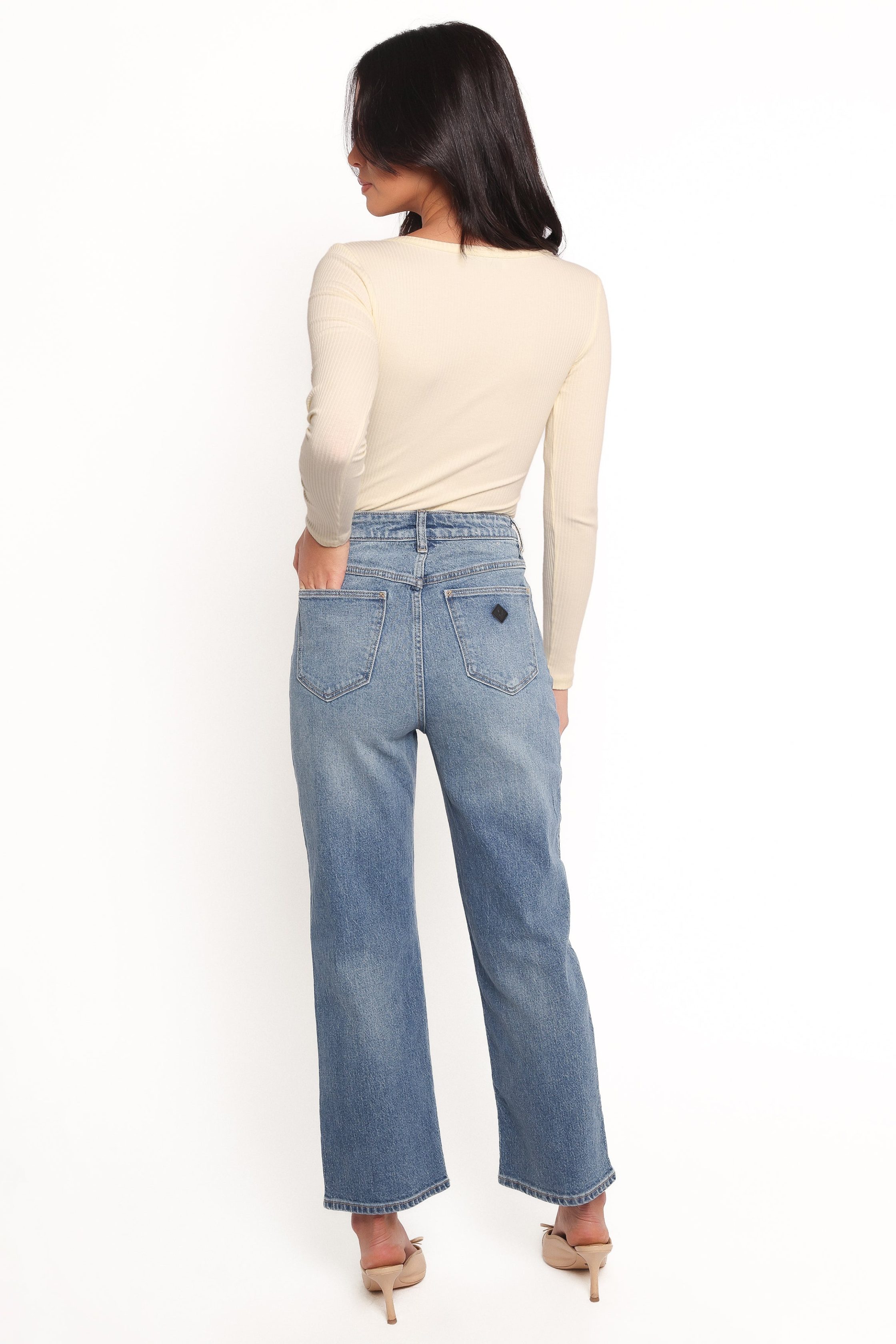 AbrandVeniceStraightJeans-Amara7-6