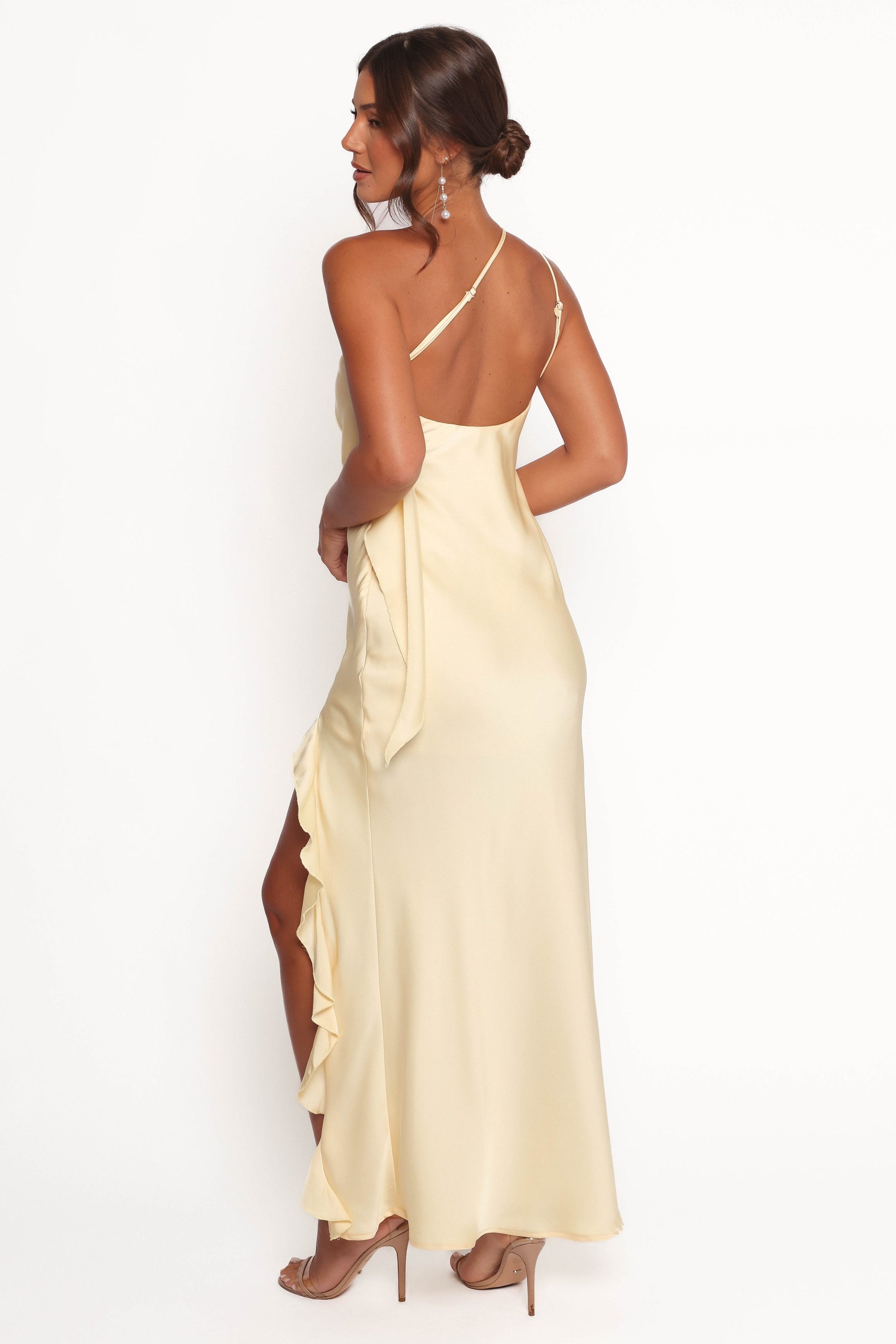 AilaRosetteOneShoulderDress-ButterYellow4-3