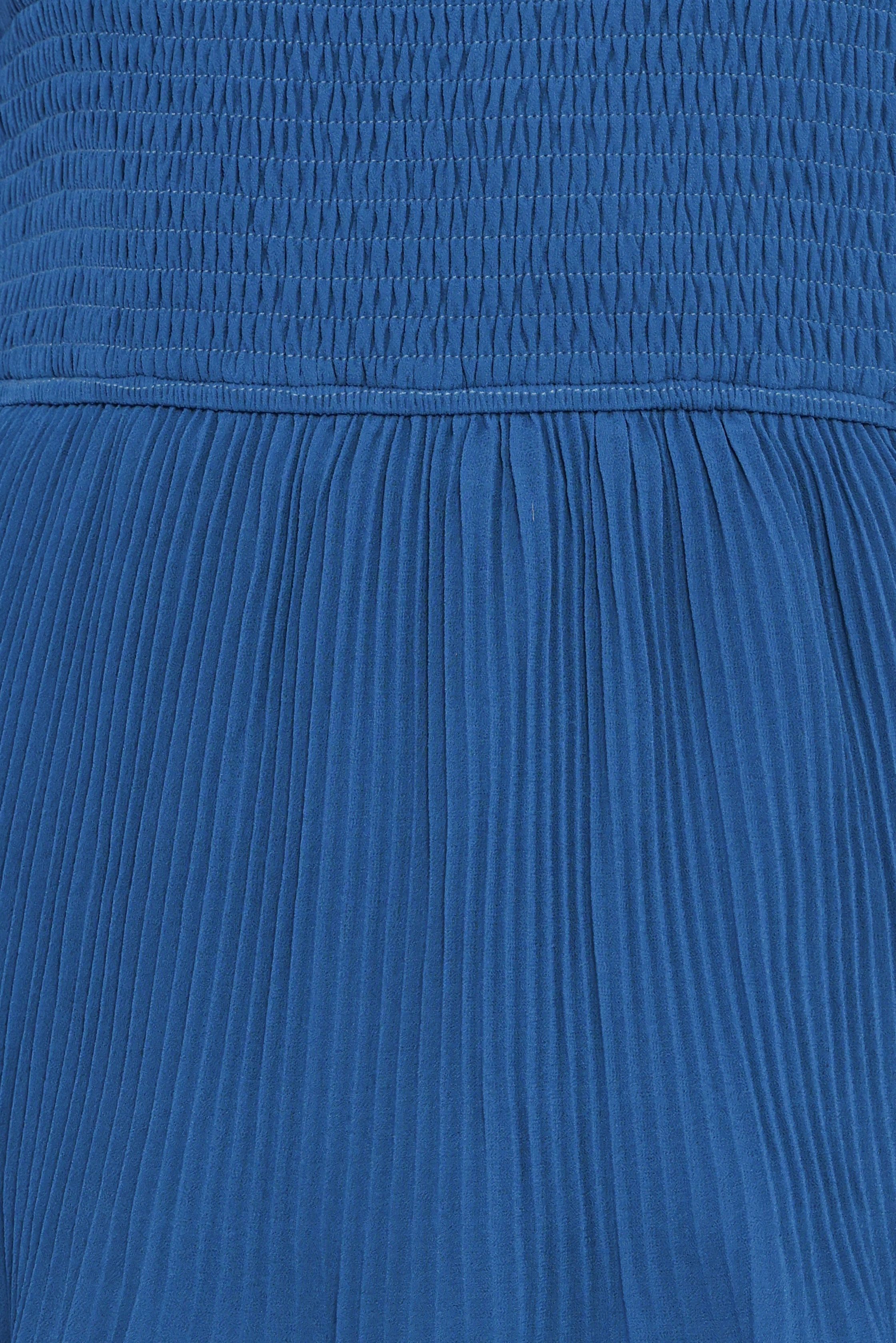 AliraMaxiDress-Navy1_f4e60079-45ce-4d63-84d4-4dd563404c60-8