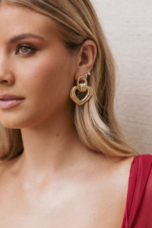 Amara Earrings – Gold