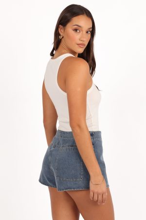 Ashton Denim Skort – Medium Wash
