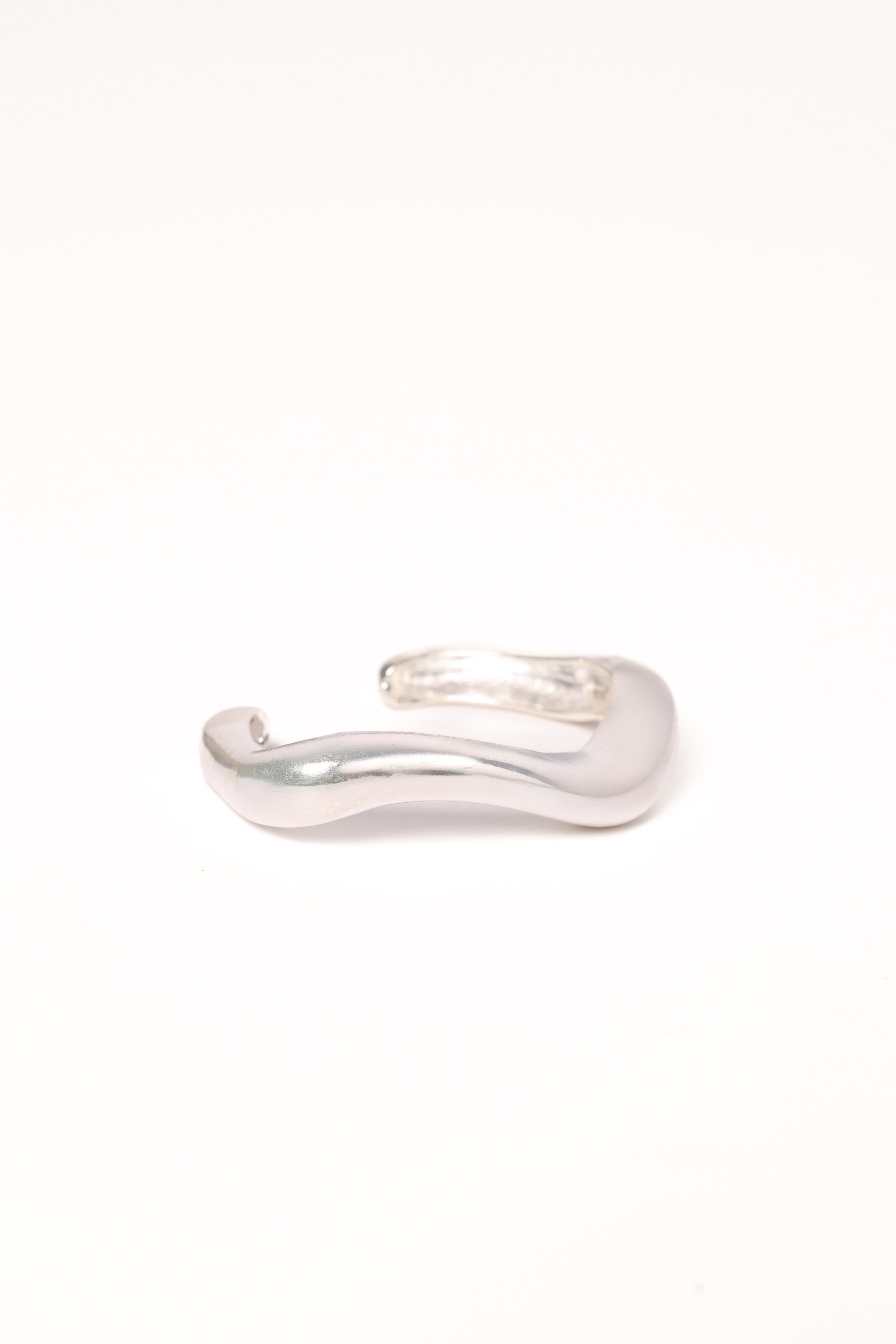 BanksBracelet-Silver173-Edit_50aa9fbc-59b3-4853-af80-c2b97ba6ac71-6