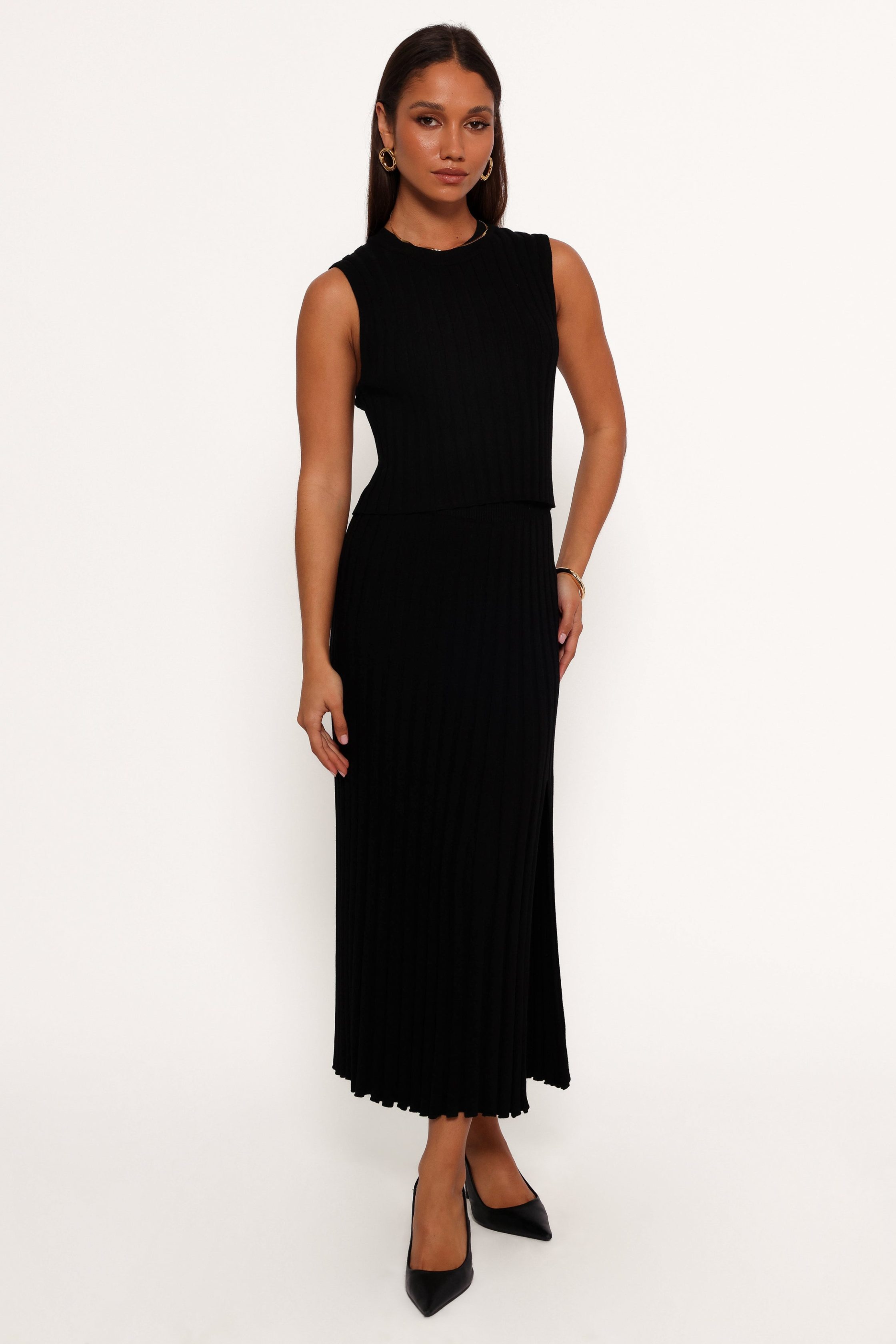 CarsonKnitMidiSkirt-Black4-6