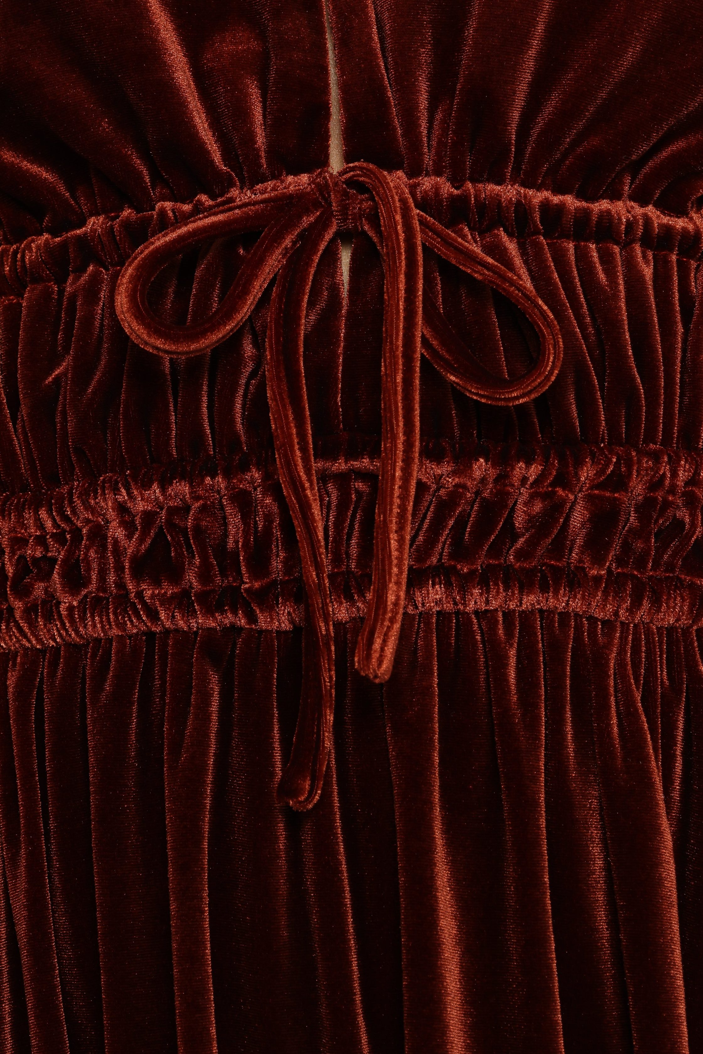 CeceVelvetLongSleeveMaxiDress-Rust9-2