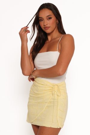 Clare Mini Skirt – Butter Yellow