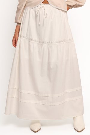 Darlia Tiered Maxi Skirt – White