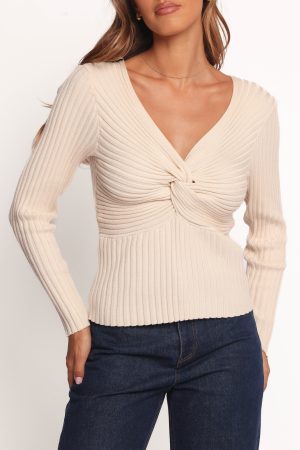 Demi Twist Detail Knit Top – Cream