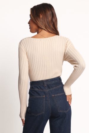 Demi Twist Detail Knit Top – Cream