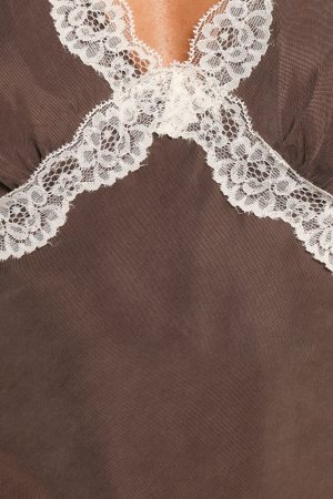 Elianna Top – Brown White