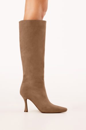 Finch Boots – Acorn Suede