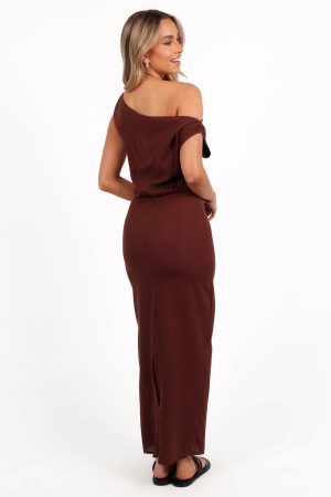 Kassie Off Shoulder Dress – Chocolate Brown