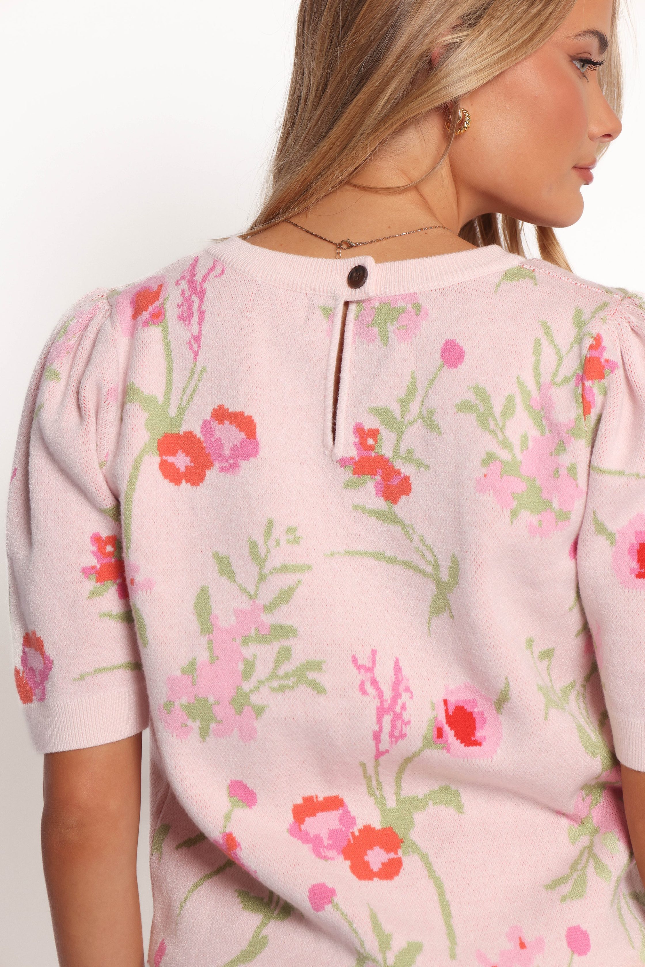 KeeganFlowerKnitSweater-Pink5-5