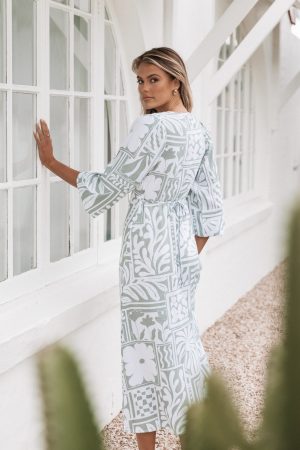 Kolby Long Sleeve Midi Dress – Sage Print