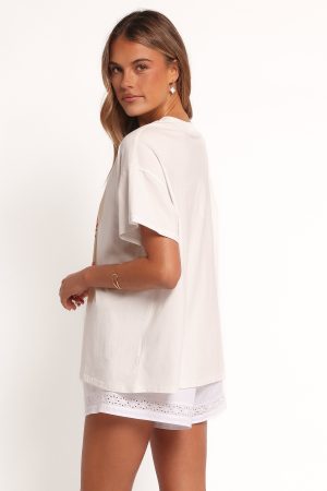 Krabi Beach Graphic Tee – White