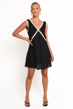 Lark Mini Dress – Black