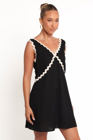 Lark Mini Dress – Black