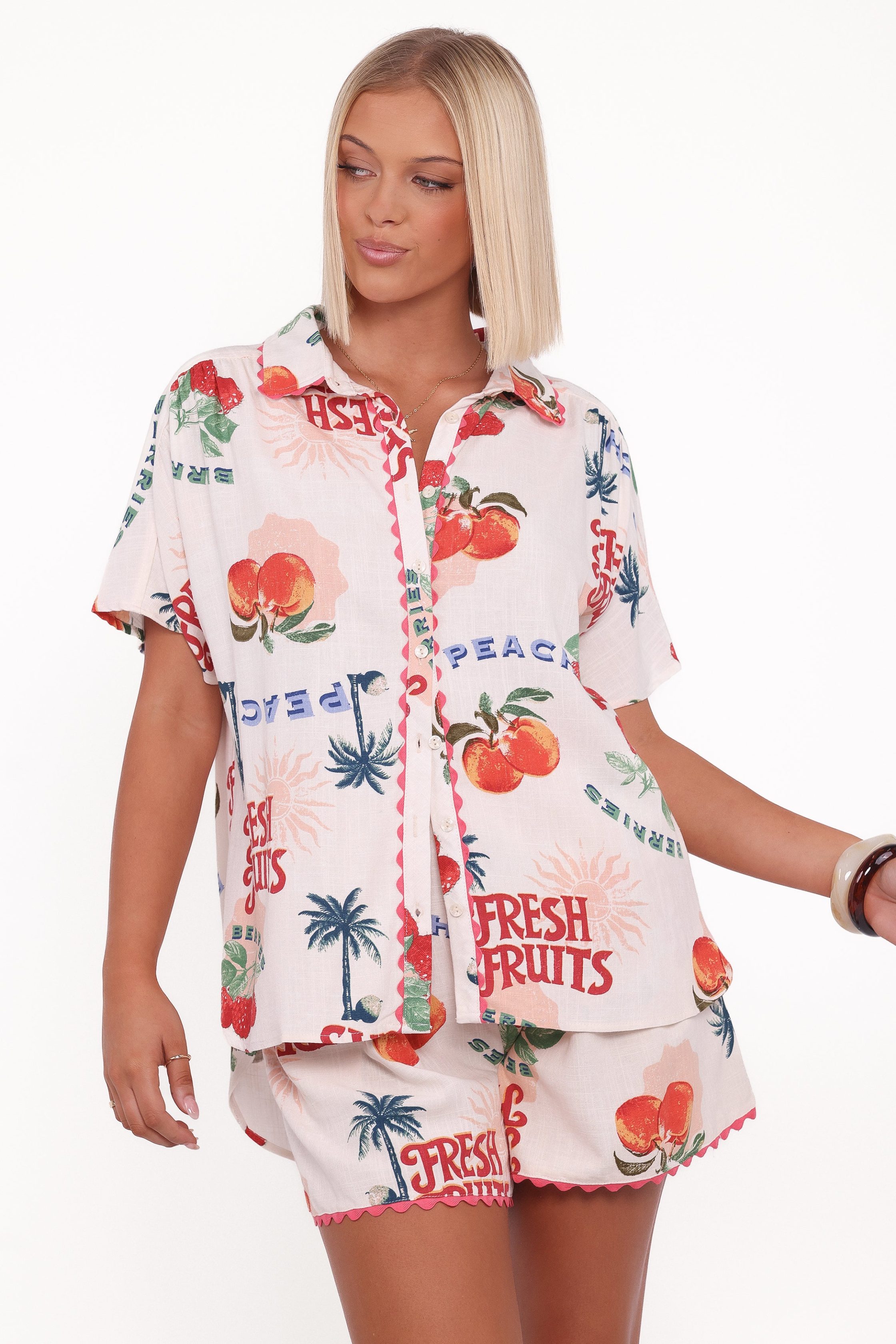 LarsShortSleeveShirt-TuttiFrutti_LarsShorts-TuttiFrutti11-7