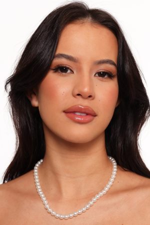 Leni Necklace – Pearl