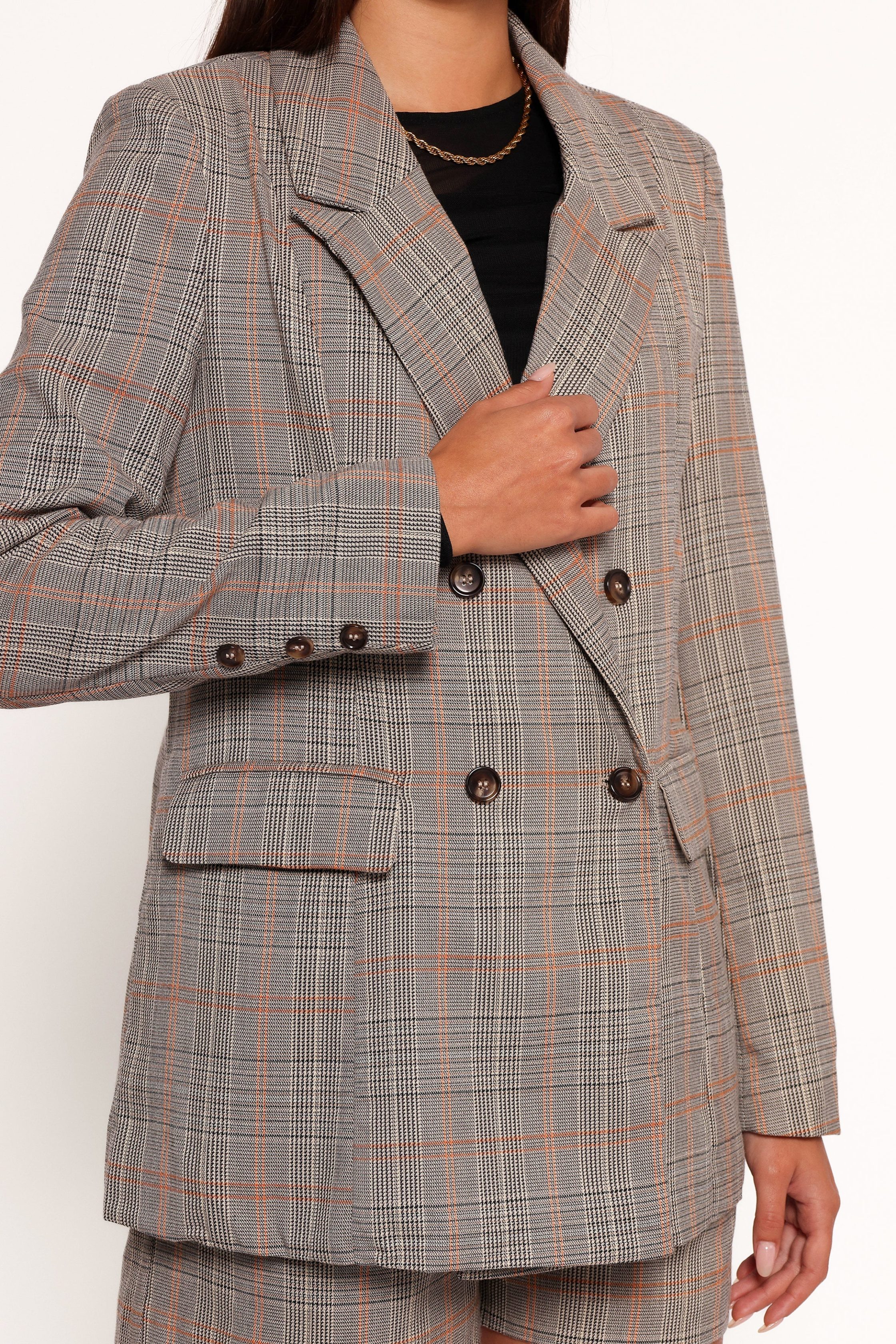 LesiaDoubleButtonFittedPlaidBlazer-TaupeMulti2-5