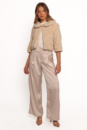 Lucie Faux Fur Crop Jacket – Cream