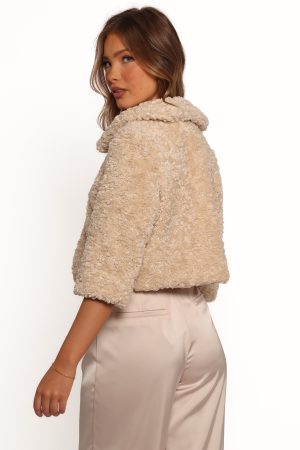 Lucie Faux Fur Crop Jacket – Cream