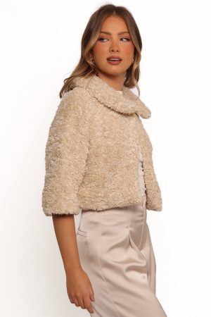 Lucie Faux Fur Crop Jacket – Cream