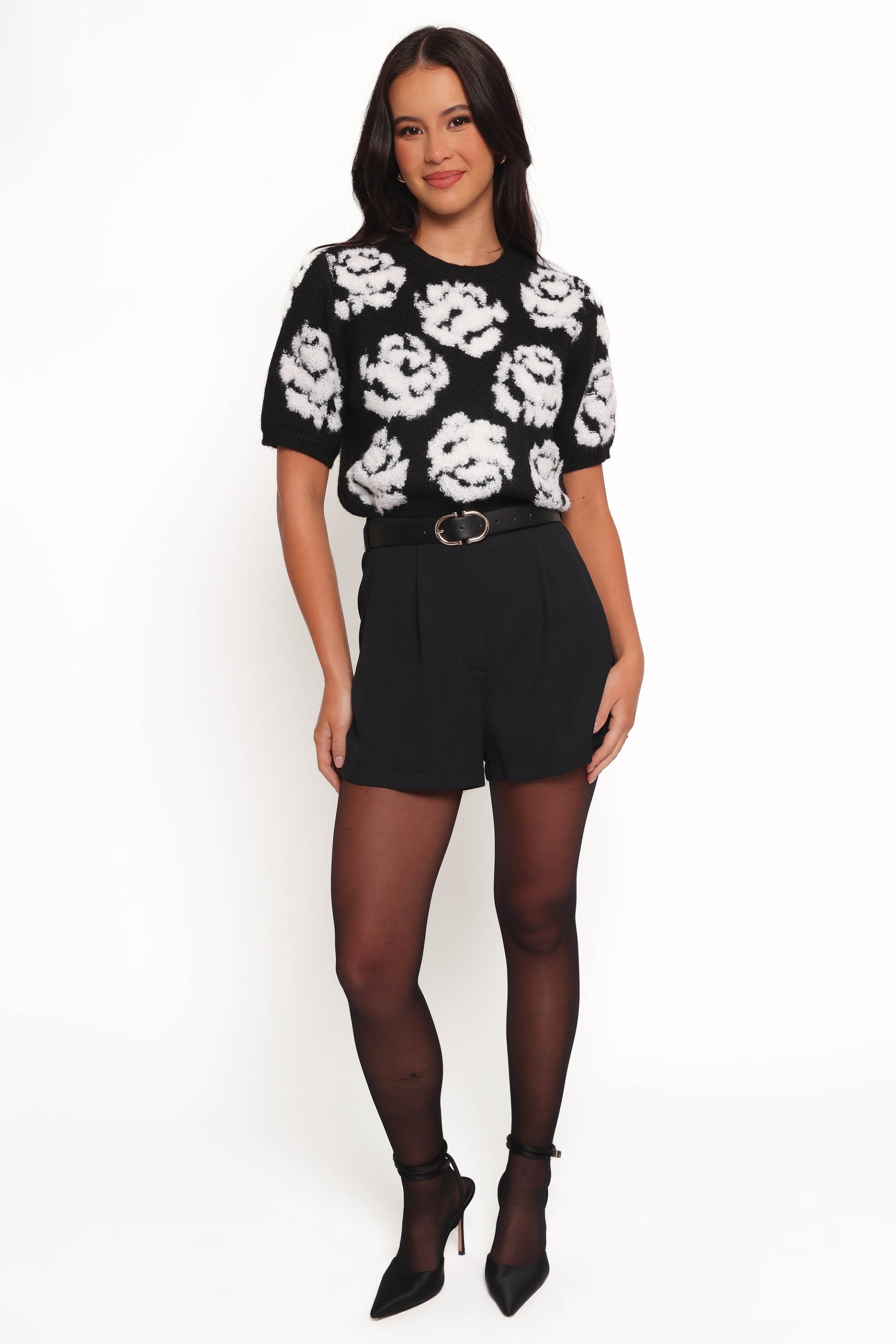 LumaraTextureFlowerShortSleeveSweater-Black2-1