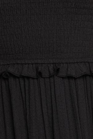 Lysandra Maxi Dress – Black