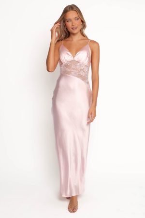Milla Maxi Lace Dress – Pale Pink