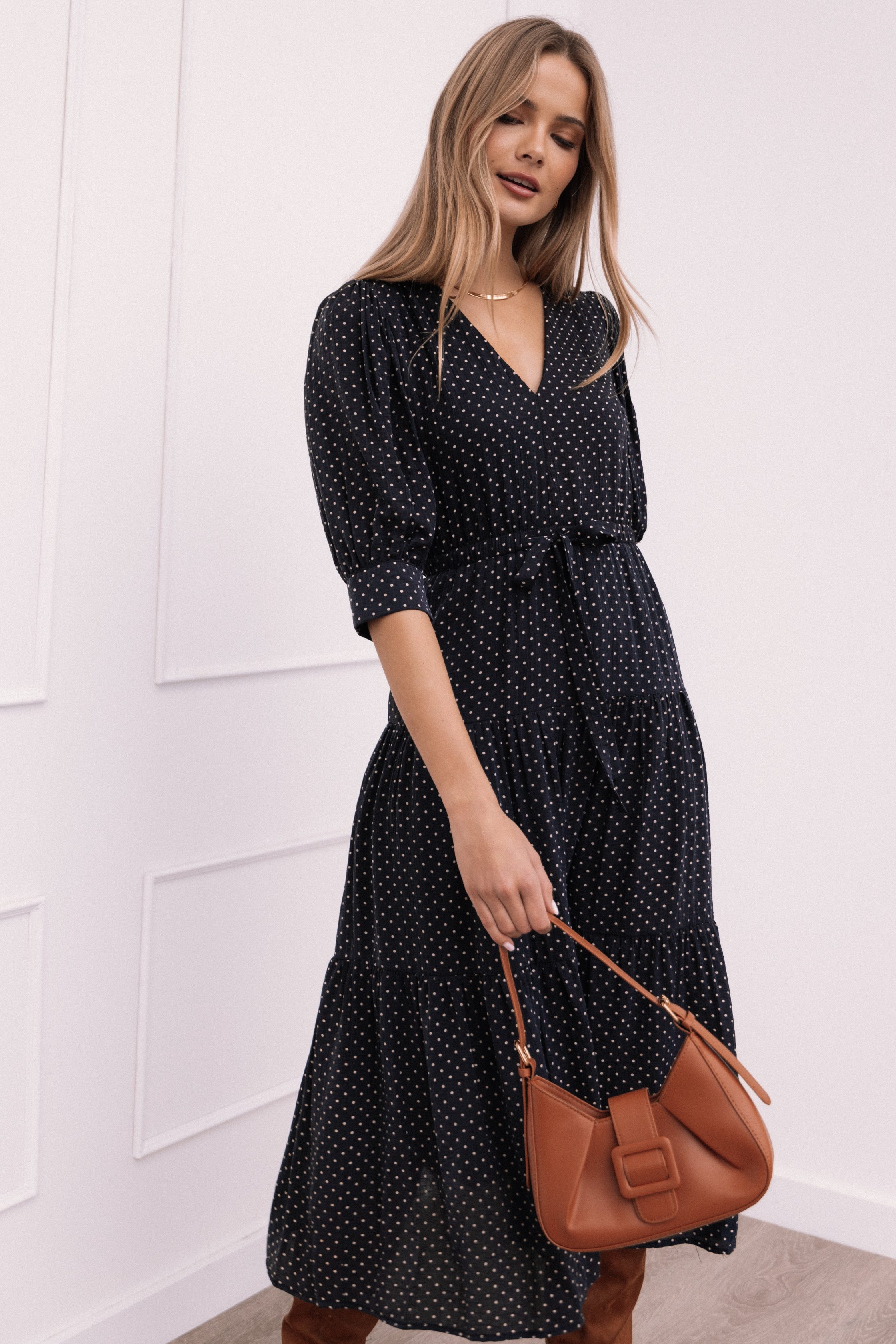 MoscowMidiDress-BlackPolkaDot1-14
