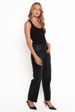 Nathan High Rise Relaxed Straight Jean – Washed Black