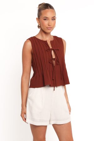 Nika Pleated Top – Chocolate Brown