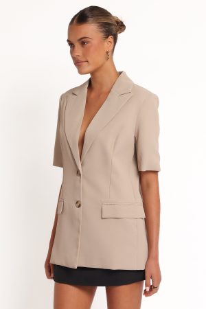Nora Short Sleeve Blazer – Beige