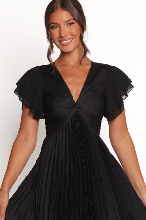 Nova Flutter Sleeve Dress – Black