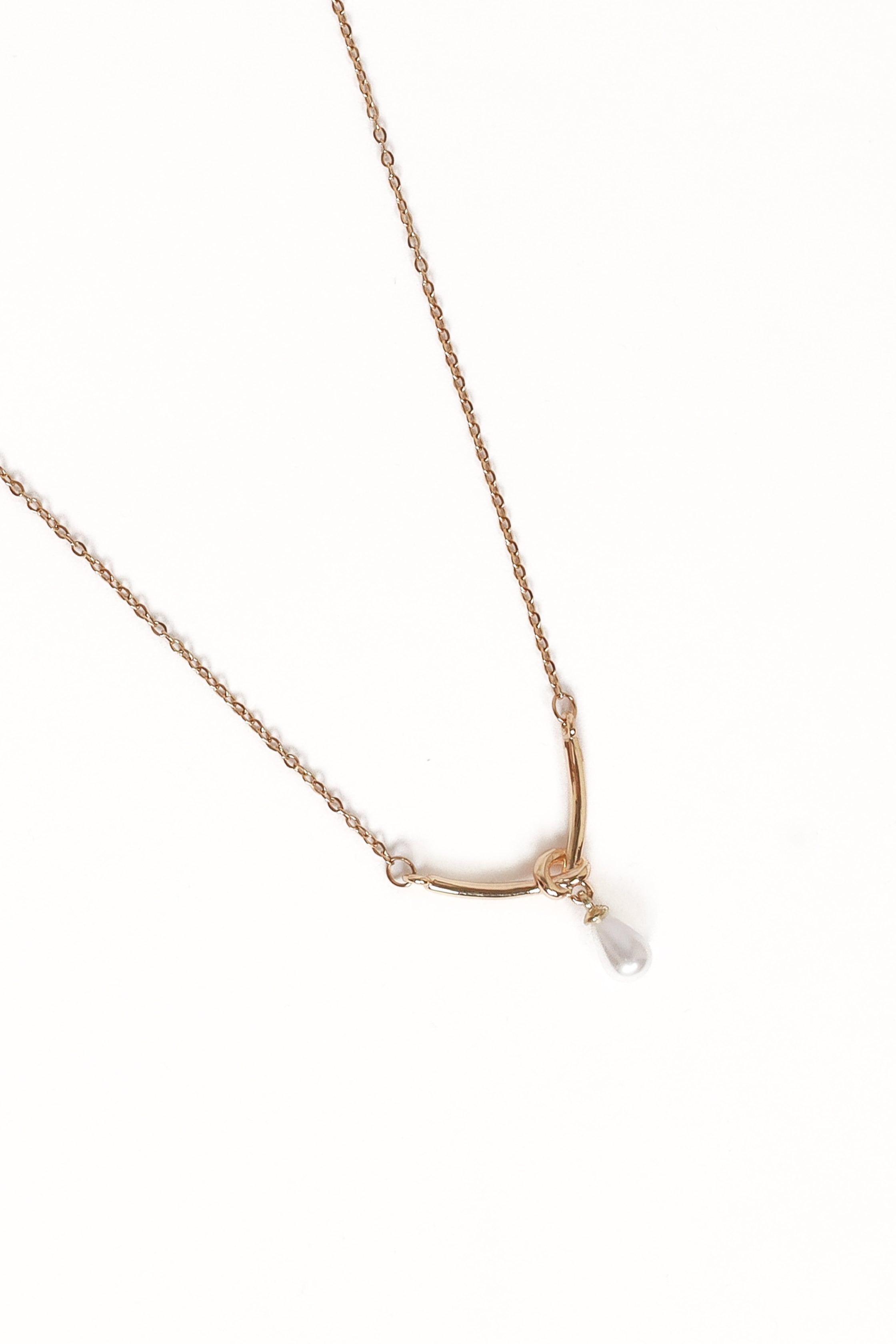 NusaNecklace-Gold_Pearl-1-2