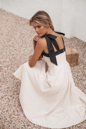 Olinda Midi Dress – Oatmeal Black
