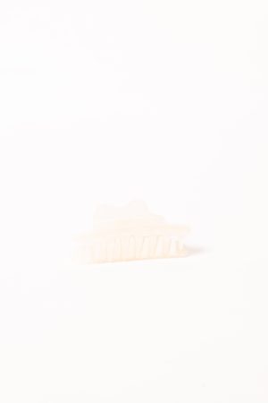 Peta Hair Clip – Pearl