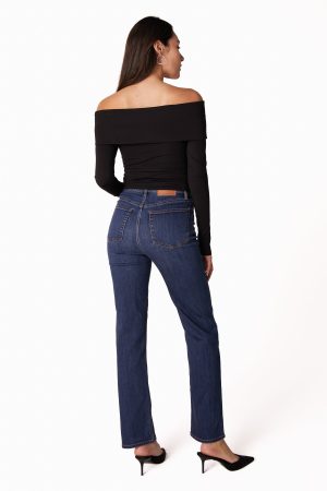 Rae Straight Leg Jean – Roxbury