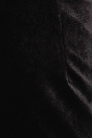 Raelynn Velvet Midi Skirt – Black