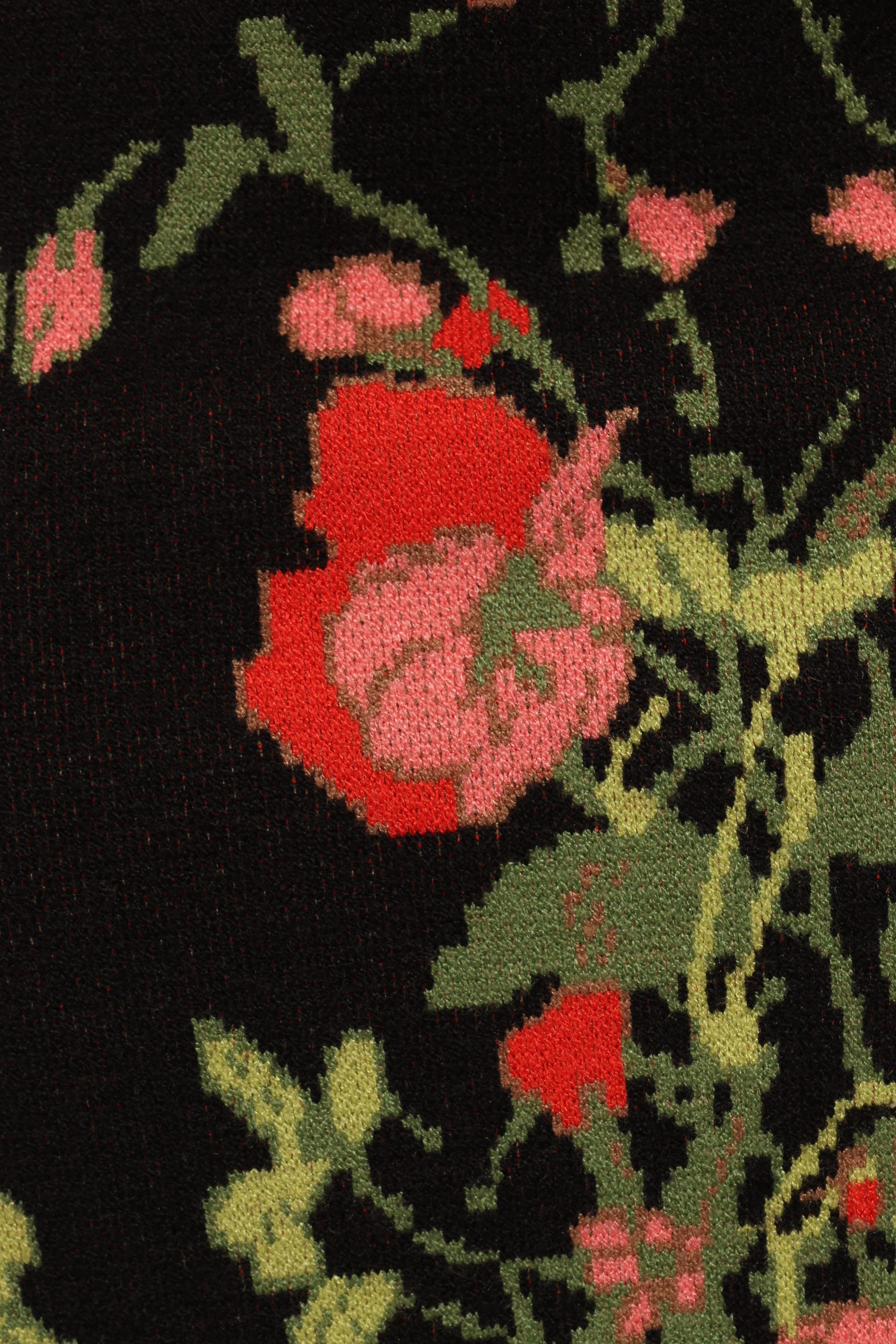 ReevaKnitSkirt-BlackFloral9-1