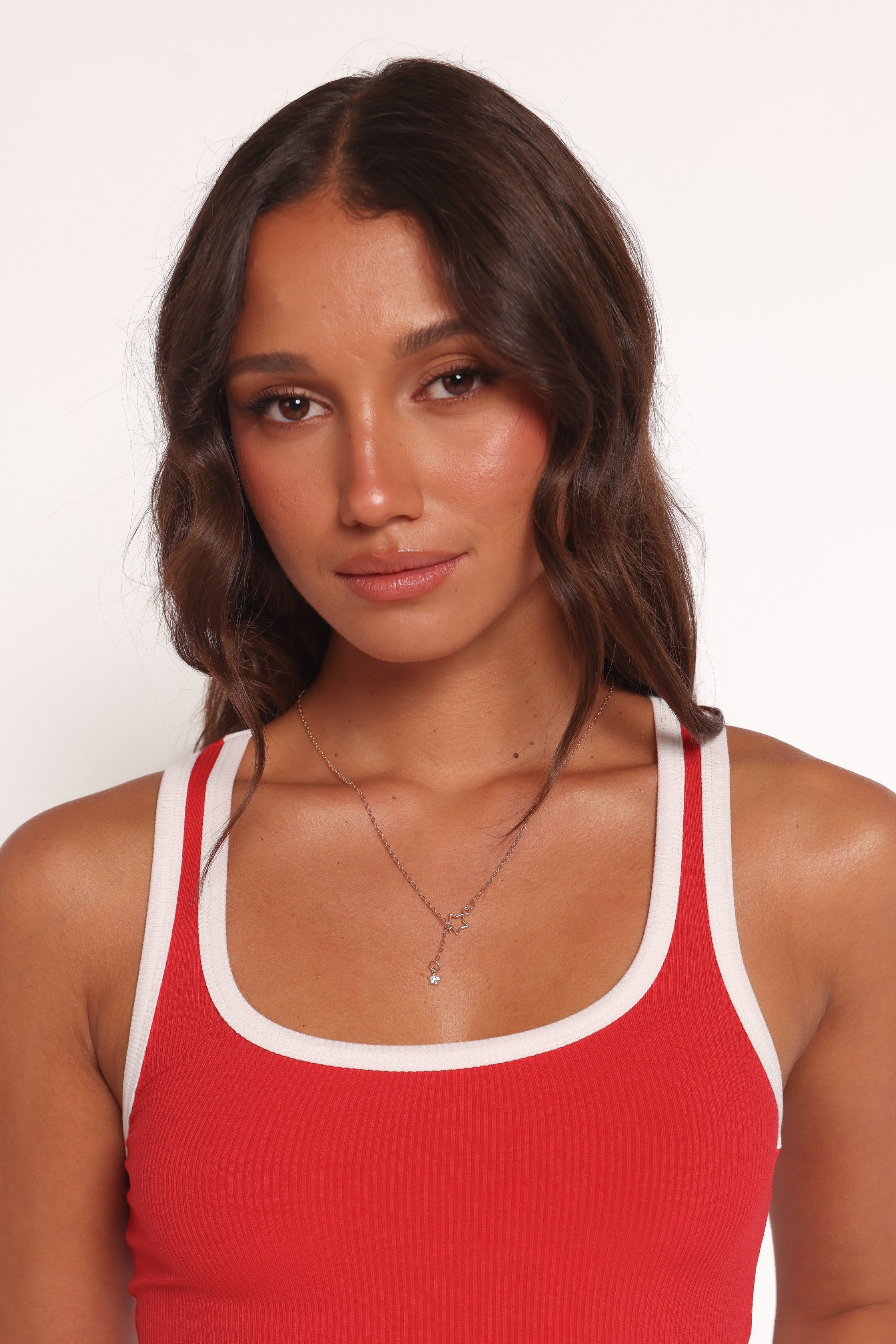 SerinaNecklace-Gold4-3