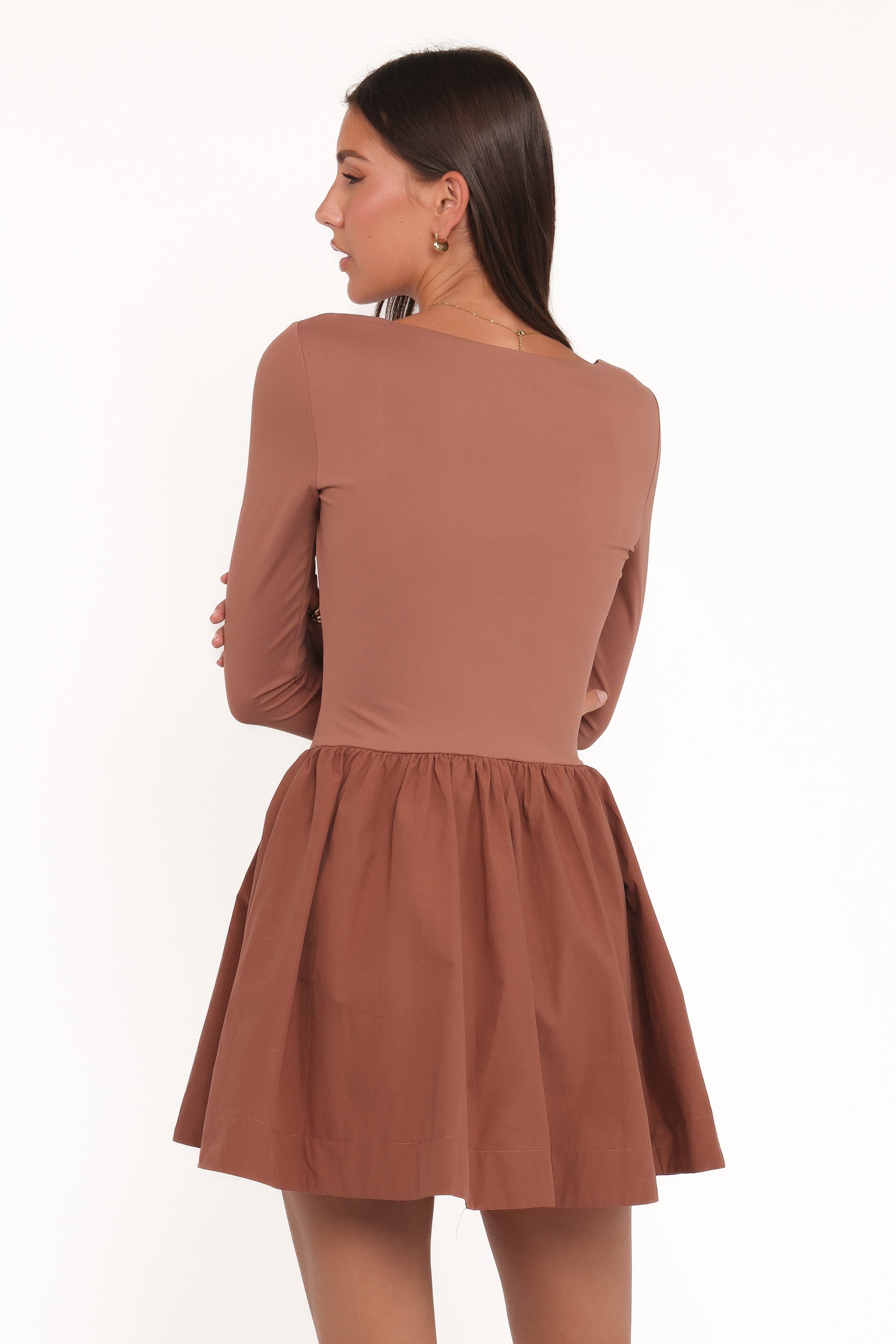 SheenaLongSleeveMiniDress-Mocha372-7