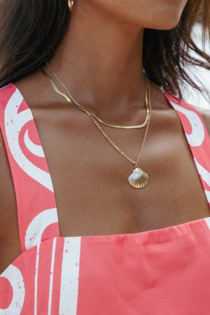 Shell Necklace – Gold