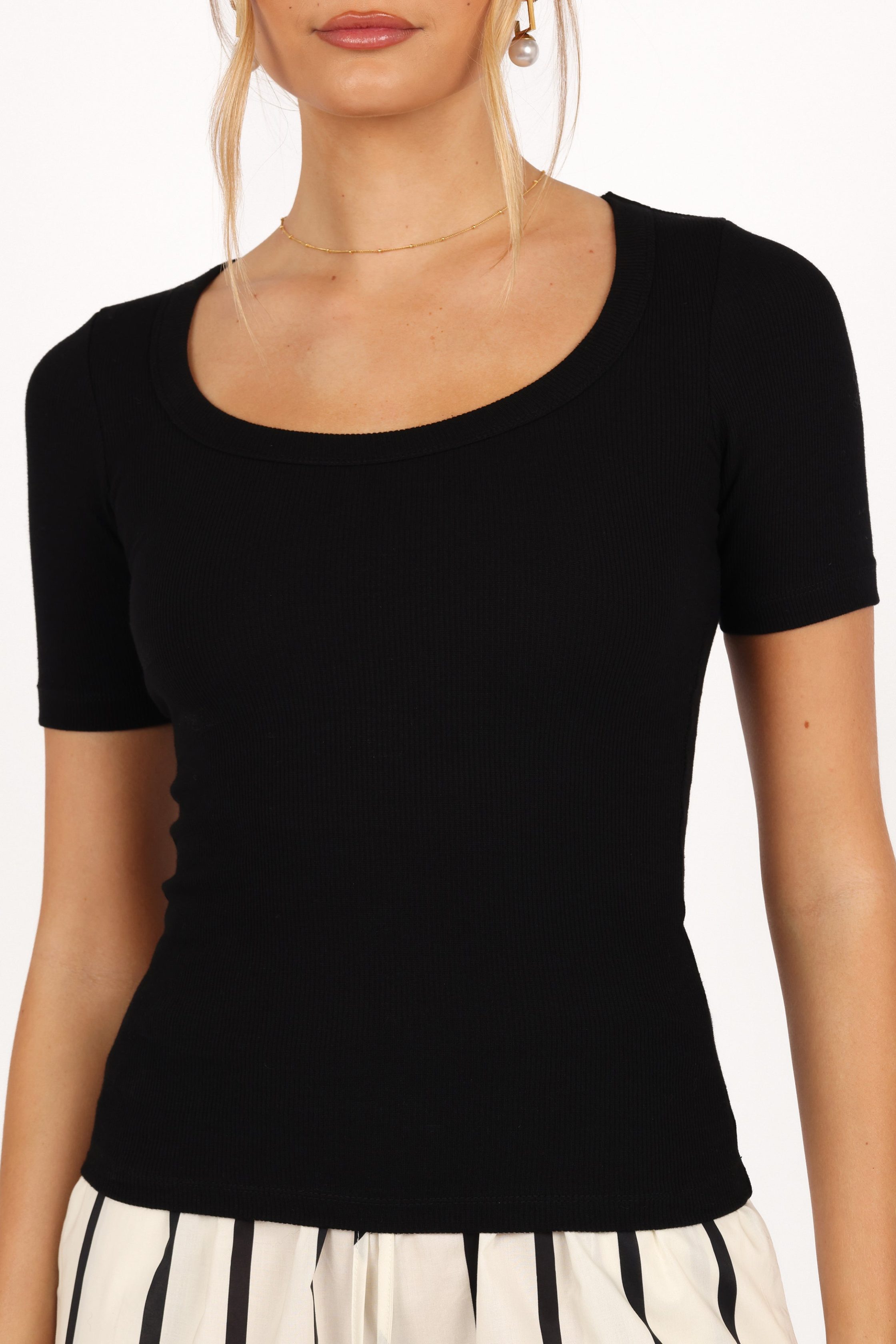 SoleneKnitTop-Black11-7